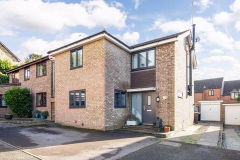 Longburges, Middleton Cheney 4 bed detached house for sale