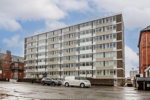 Cromwell Road, Hove 1 bed apartment for sale