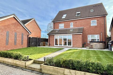 Ullesthorpe, Lutterworth LE17 5 bed detached house for sale