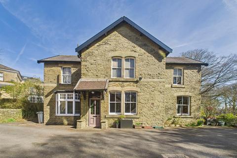 Park Road, Buxton 3 bed cottage for sale