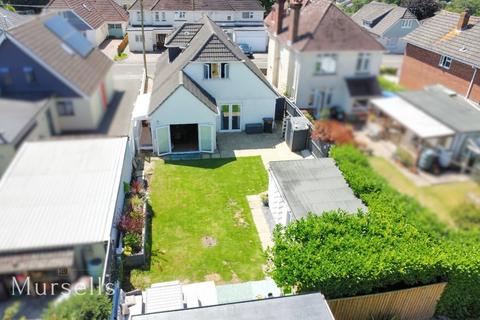 Blythe Road, Wimborne BH21 4 bed chalet for sale