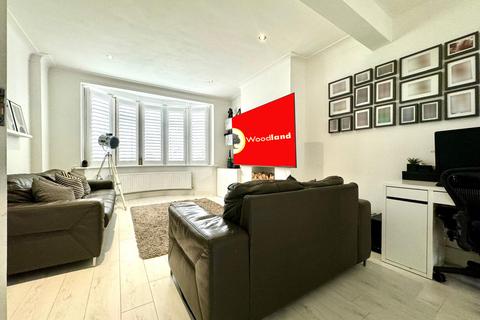 Flora Gardens,  Romford, RM6 3 bed terraced house for sale