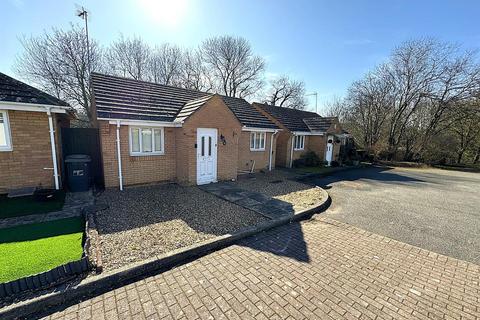 Tunwell Lane, Corby NN17 2 bed detached bungalow for sale