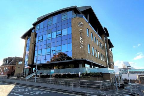 The Ring, Bracknell, Berkshire, RG12 1 bed apartment for sale