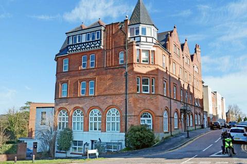 Norwich Avenue West, Bournemouth BH2 1 bed apartment for sale