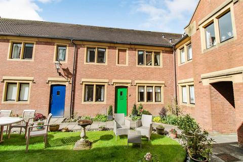 College Court, Ludlow 2 bed retirement property for sale