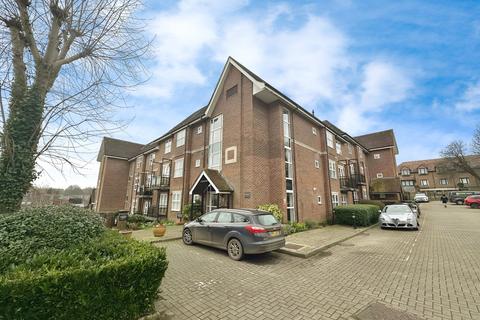 Marston Gate, Winchester, Hampshire 2 bed apartment for sale