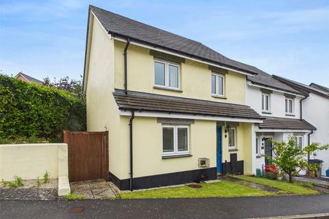 Camelford, Cornwall 3 bed end of terrace house for sale