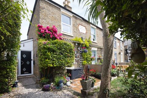 Stanley Place, Ramsgate, CT11 2 bed semi