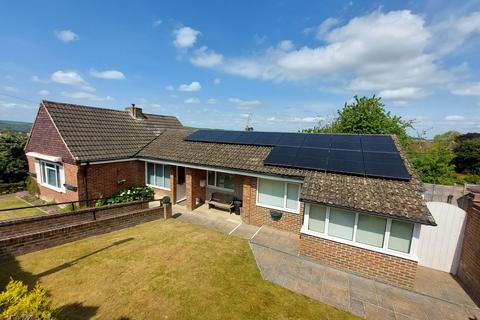 Goddings Drive, Rochester ME1 3 bed detached bungalow for sale