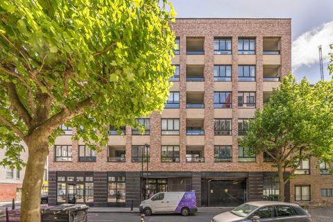 Wyke Road, London E3 1 bed flat for sale