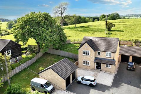 Strawberry Gardens, Gisburn, BB7 4 bed detached house for sale
