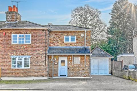 Warley Hill, Great Warley, Brentwood 3 bed semi