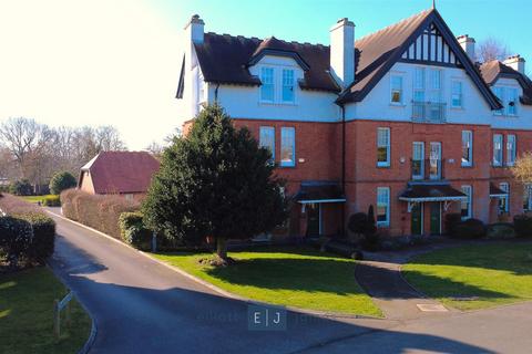 Great Stony Park, Ongar CM5 3 bed end of terrace house for sale