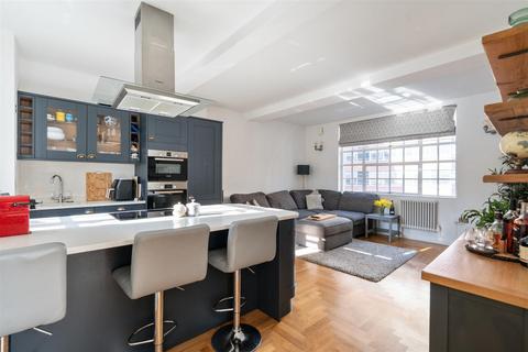 150 Great Charles Street Queensway... 2 bed apartment for sale