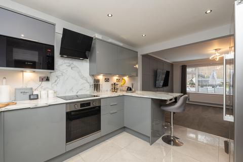 Oldland Common, Bristol BS30 3 bed terraced house for sale