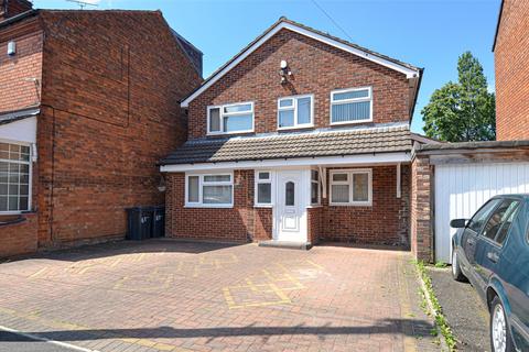 Westfield Road, Kings Heath... 5 bed link detached house for sale