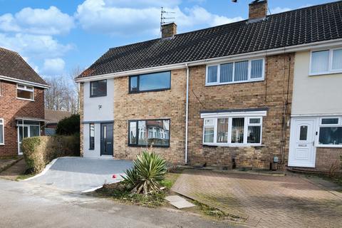 Woodhill Close, Hull, HU10 3 bed end of terrace house for sale