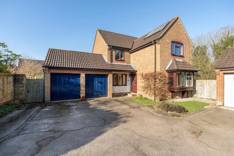Windsor Park, Dereham 4 bed detached house for sale