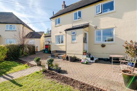 Bryn Siriol, Llansantffraid, SY22. 3 bed semi