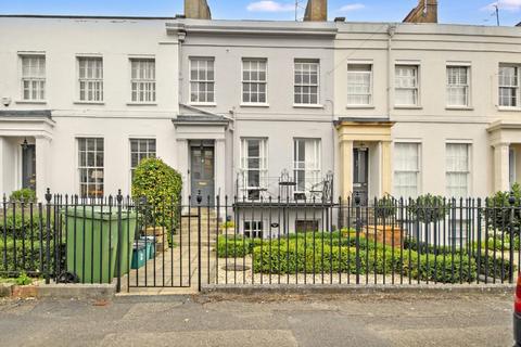Ashford Road, Cheltenham 1 bed flat for sale