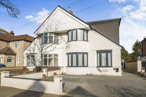Grasmere Gardens, Harrow HA3 4 bed house for sale