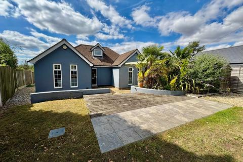 Arbour Lane, Chelmsford, CM1 4 bed detached house for sale