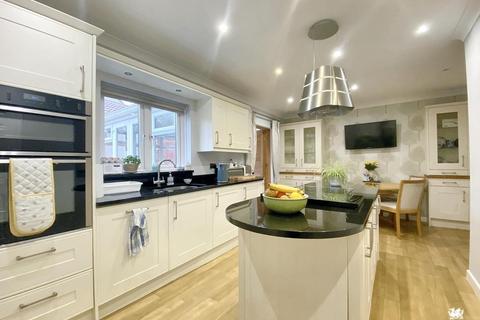 Ael Y Bryn, Tanerdy, Carmarthen 3 bed detached house for sale