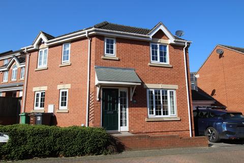 Murray Drive, West Yorkshire LS10 3 bed link detached house for sale