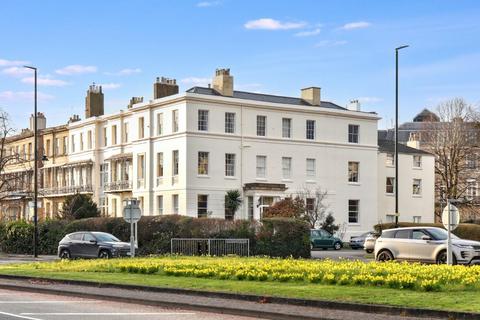 Lansdown Road, Cheltenham 1 bed flat for sale