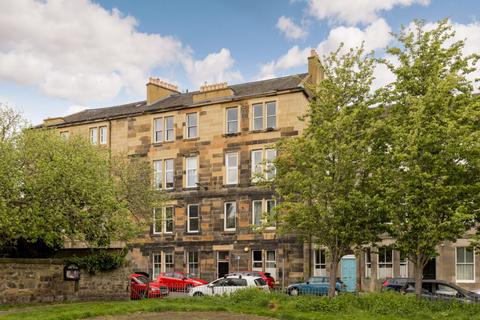 3F2, 1 Largo Place, Leith, EH6 4AG 2 bed flat for sale