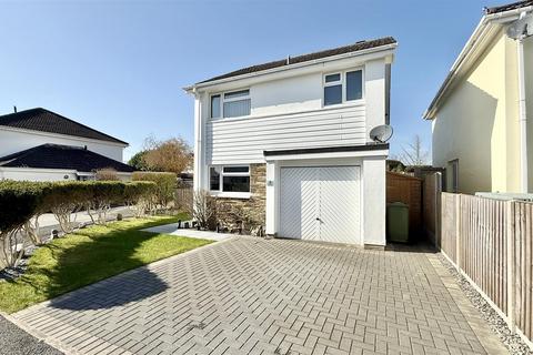 Velator Drive, Braunton EX33 3 bed detached house for sale