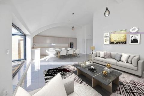Old Wimpole Road, Royston SG8 2 bed barn conversion for sale