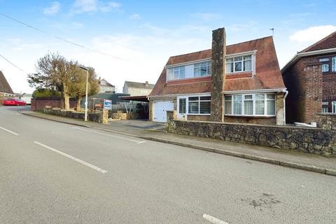 Capri, Gwynfryn Road, Pontarddulais... 3 bed detached house for sale