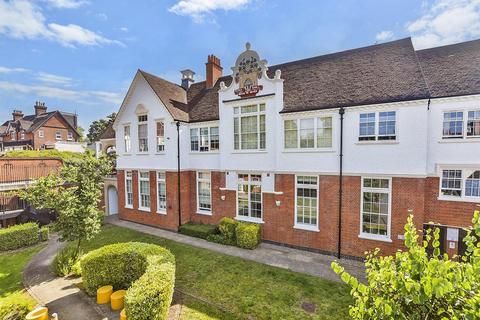 Old School Close, Redhill, Surrey 1 bed flat for sale