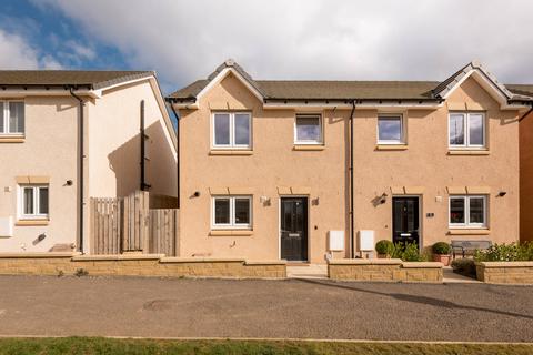 19 Davids Way, Haddington, EH41 3DY 3 bed semi