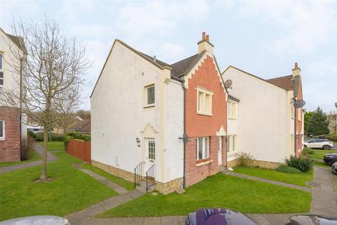 37 The Moorings, Dalgety Bay, KY11 9GP 3 bed end of terrace house for sale