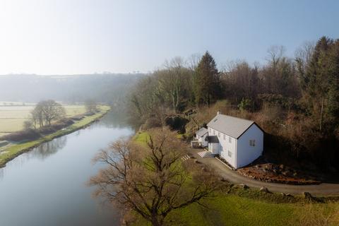 Weare Giffard, Bideford, EX39 4 bed detached house for sale
