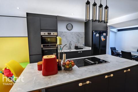 Caroline Square, Margate 4 bed terraced house for sale