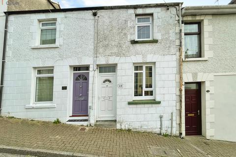 Newcastle Hill, Bridgend, Bridgend... 2 bed terraced house for sale