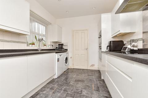 Gwydyr Road, Bromley, Kent 3 bed semi