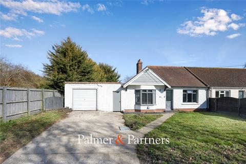 Parsons Hill, Great Bromley... 2 bed bungalow for sale