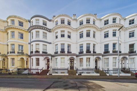 Hartington Place, Eastbourne 1 bed flat for sale