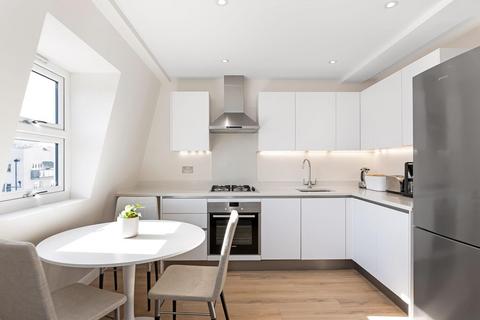 Queens Road, Peckham, London, SE15 1 bed flat for sale