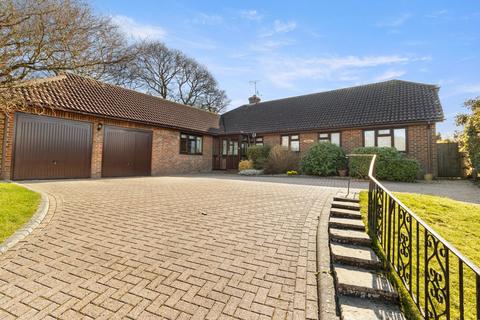 The Coppice, Battle, TN33 4 bed bungalow for sale