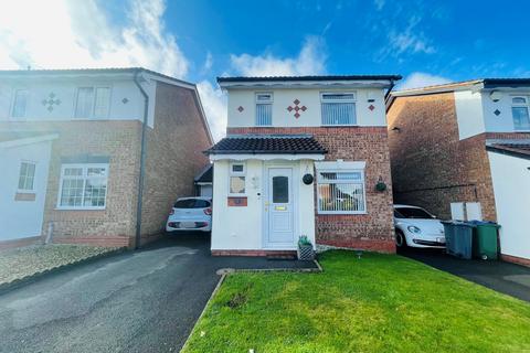 Haywoods Farm, West Bromwich, B71 3 bed link detached house for sale