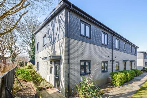 Florence Close, Great Warley, Brentwood 3 bed end of terrace house for sale