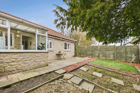 Vallis Road, Frome 2 bed terraced bungalow for sale