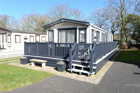 Chestnut, Hoburne Bashley Holiday... 2 bed park home for sale