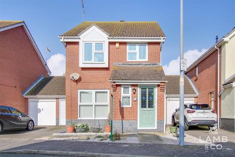 Lulworth Close, Clacton